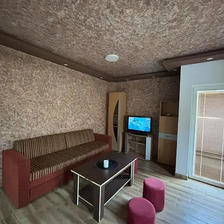 Dp Lux Obrenovac *