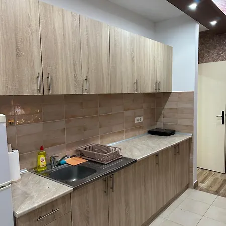 Dp Lux Obrenovac,sa Parkingom Obrenovac (Belgrade)