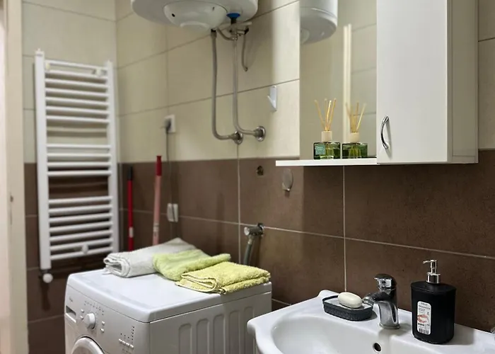 Dp Lux Obrenovac,sa Parkingom * Obrenovac (Belgrade)